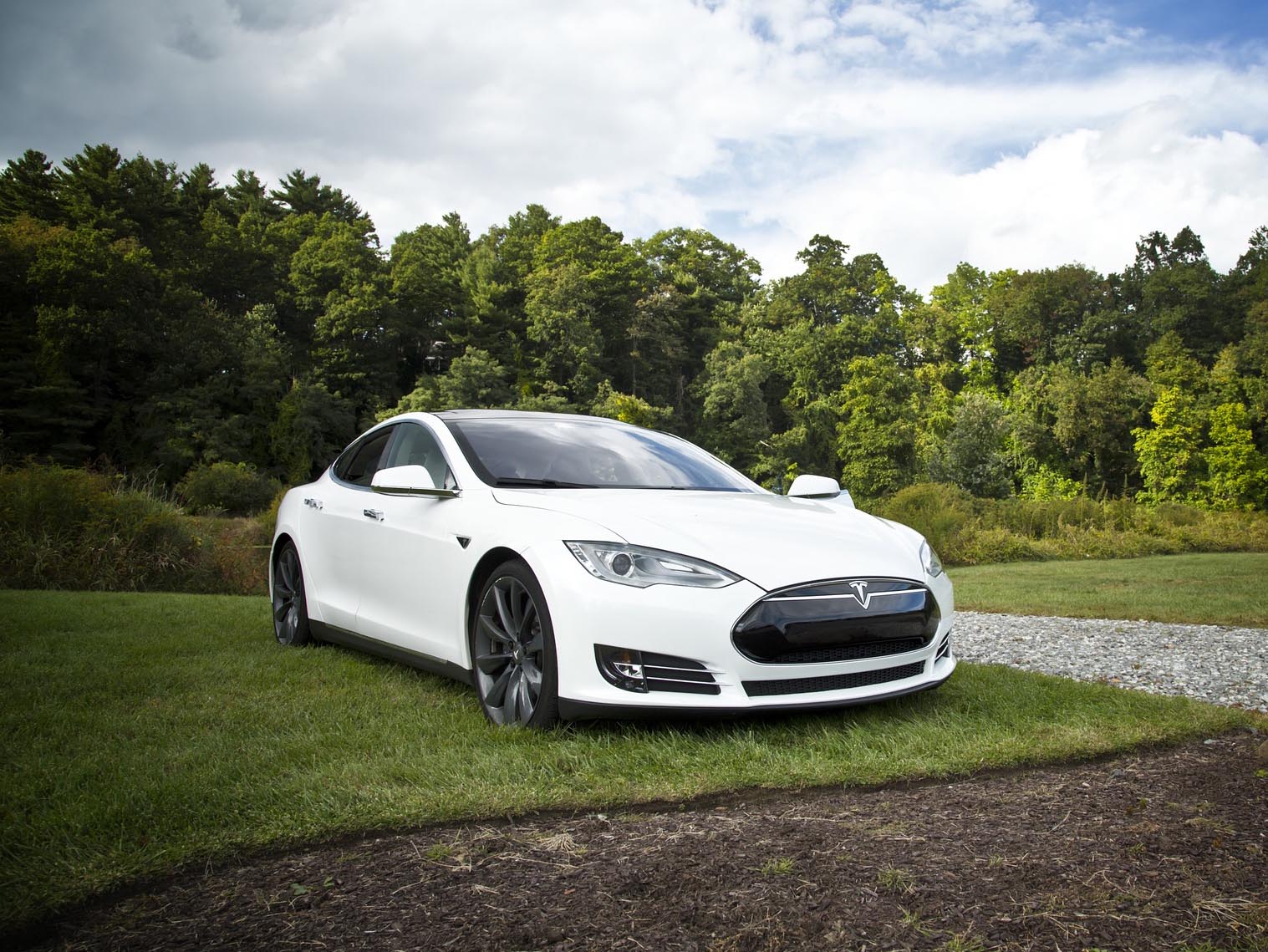 TESLA will begin the Federal EV tax Credit phase-out on July 1